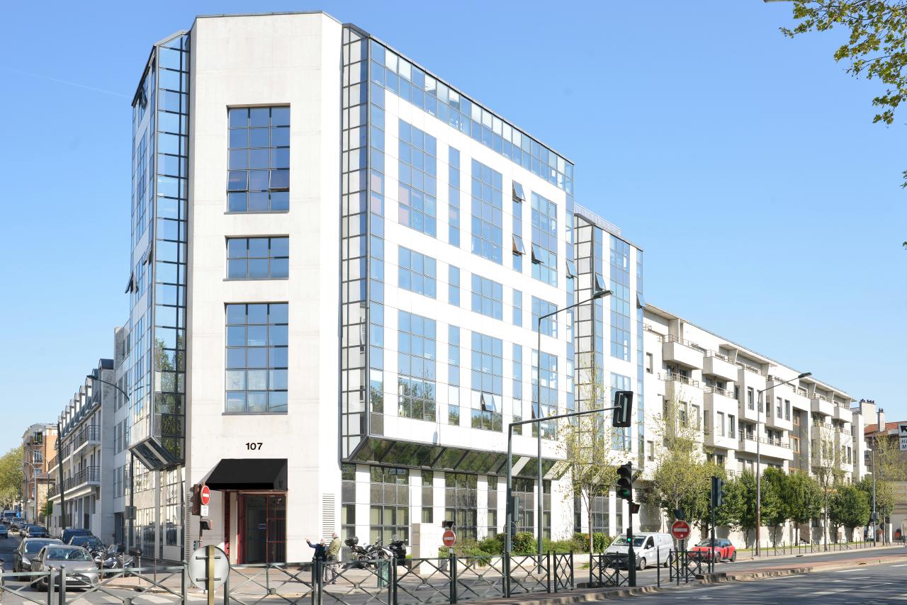 Bureau Asnières-sur-Seine 957m² Location bureau Asnières-sur-Seine Hauts-de-Seine OLBUR2108806 0